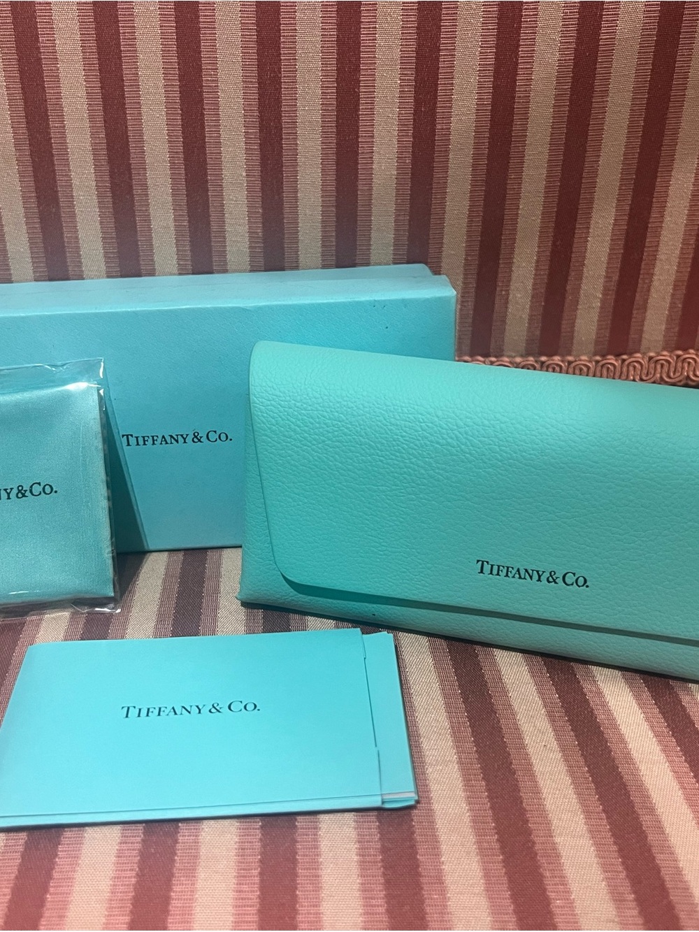 Tiffany & Co. Signature Blue Leather Glasses Case and Accessories